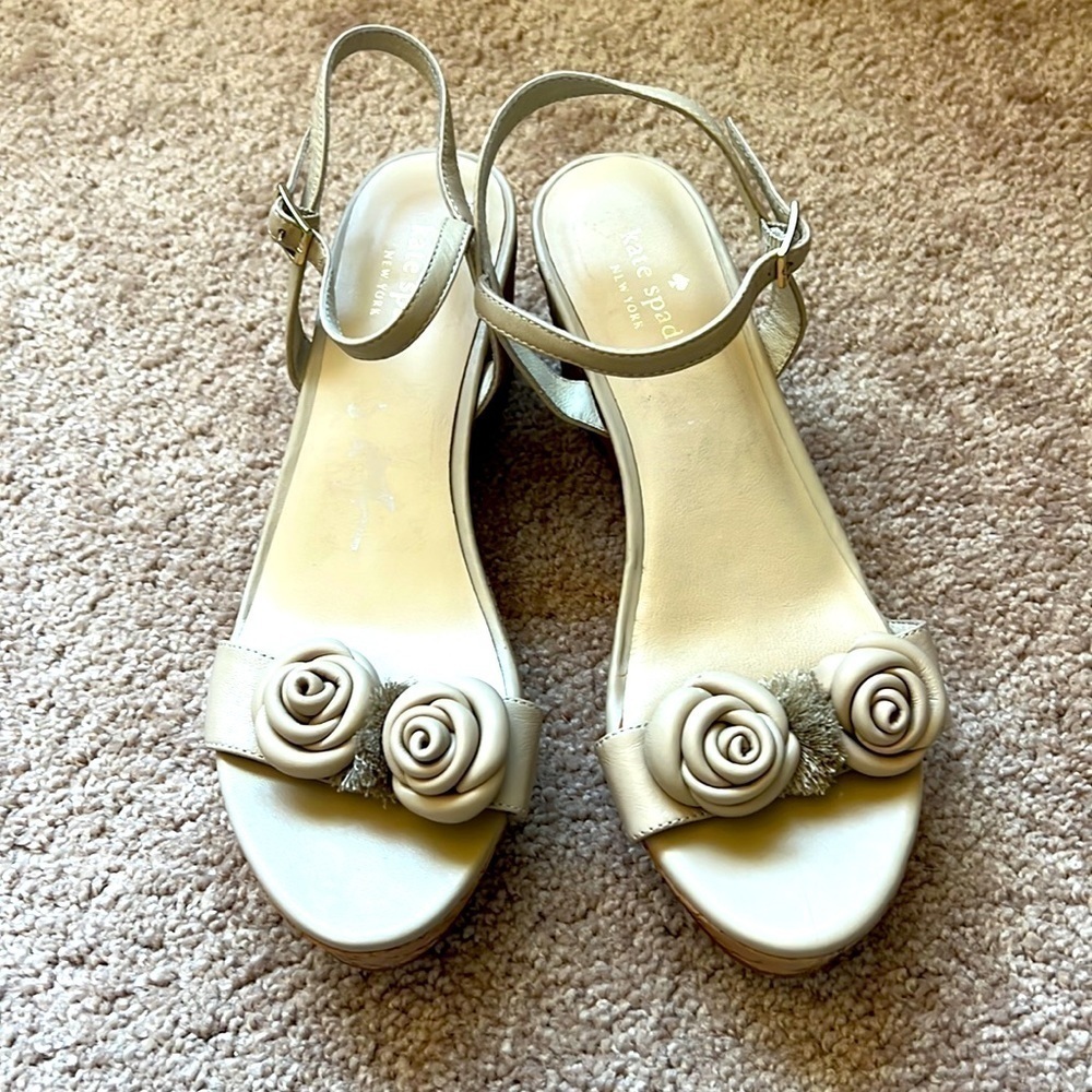 Kate spade wedge sandals with rosettes